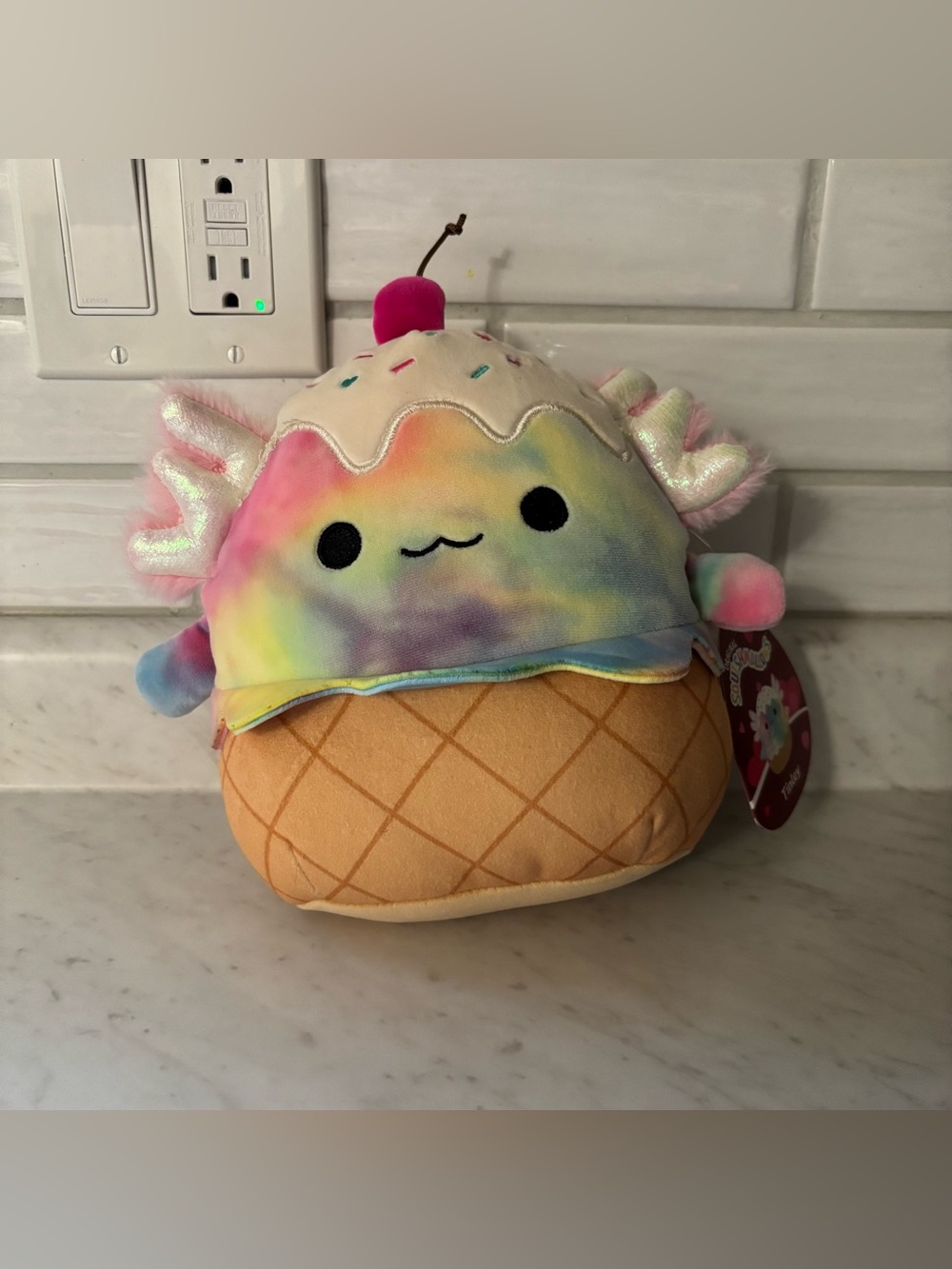 Tinley the Sundae Axolotl Squishmallow